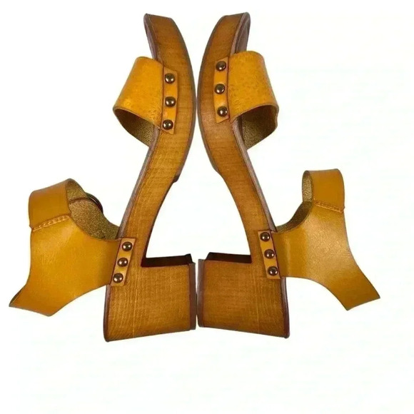 MIA Women's Slingback Wedge Sandals Yellow Tan Size 10 Casual Summer - Picture 7 of 10